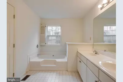 913 Harbour Ridge Lane, Downingtown, PA 19335 - Photo 28