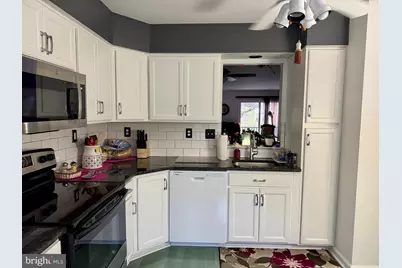 202 Thia Court, Coatesville, PA 19320 - Photo 4