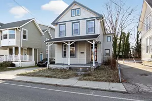 26 Waterloo Ave, Berwyn, PA 19312 - Photo 2