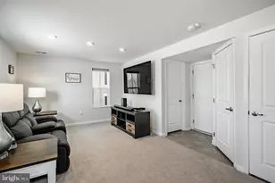 1404 Poets Alley, Romansville, PA 19320 - Photo 28