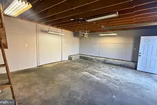 11 Newport Ave, Parkesburg, PA 19365 - Photo 24