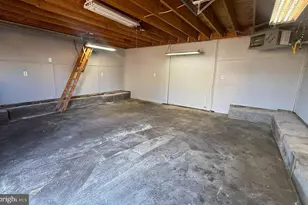 11 Newport Ave, Parkesburg, PA 19365 - Photo 26