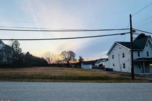 11 Newport Ave, Parkesburg, PA 19365 - Photo 4