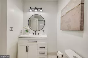 453 Summit House, West Chester, PA 19382 - Photo 16