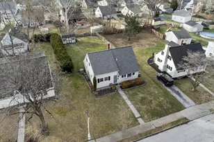 310 Locust Dr, Phoenixville, PA 19460 - Photo 34