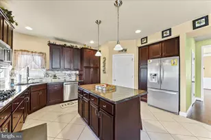 2932 Avebury Stone Cir, Downingtown, PA 19335 - Photo 20