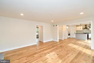 203 Pine Dr, Phoenixville, PA 19460 - Photo 12