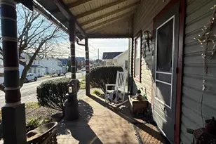 212 Cochran St, Cochranville, PA 19330 - Photo 8