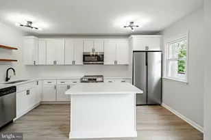 61 Pennsylvania Ave, Phoenixville, PA 19460 - Photo 1