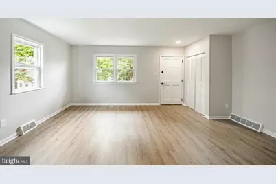 61 Pennsylvania Avenue, Phoenixville, PA 19460 - Photo 6