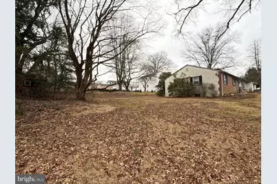 800 Falcon Lane, West Chester, PA 19382 - Photo 2