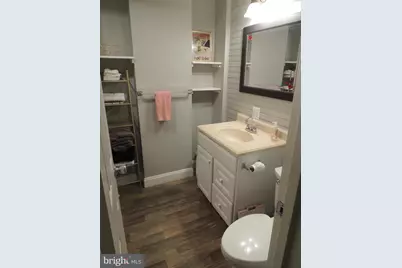 17 S Walnut Street #B, West Chester, PA 19382 - Photo 12