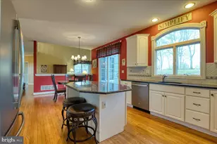 105 Brimful Dr, Phoenixville, PA 19460 - Photo 12