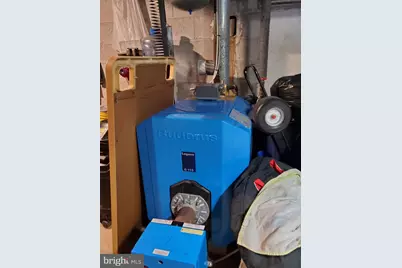 105 Wilson, Phoenixville, PA 19460 - Photo 16