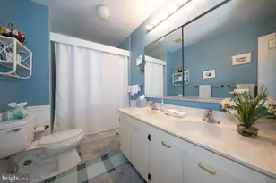 1905 Weatherstone Dr, Paoli, PA 19301 - Photo 26