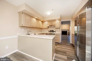 1933 Revolutionary Ct, Phoenixville, PA 19460 - Photo 6