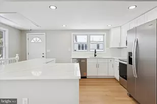 409 W Anderson Ave, Phoenixville, PA 19460 - Photo 8