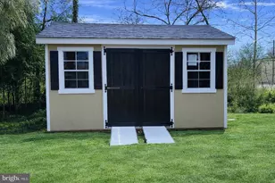 234 Whiteland Ave, Downingtown, PA 19335 - Photo 2