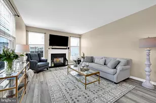 723 Franklin St, Coatesville, PA 19320 - Photo 10