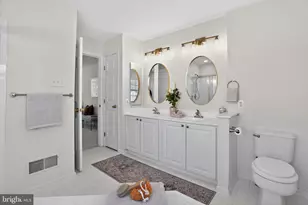 886 S York Dr, Downingtown, PA 19335 - Photo 6