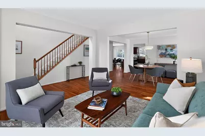 886 S York Drive, Downingtown, PA 19335 - Photo 2