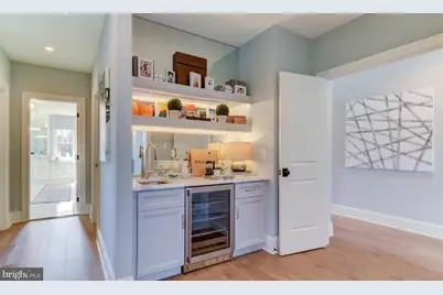 718 Waterloo, Devon, PA 19333 - Photo 18