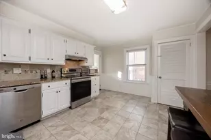 822 Stirling St, Coatesville, PA 19320 - Photo 12