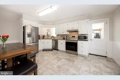 822 Stirling Street, Coatesville, PA 19320 - Photo 10