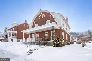 822 Stirling St, Coatesville, PA 19320 - Photo 2