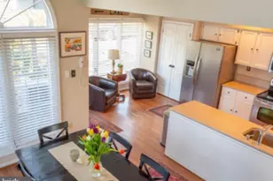 701 Driftwood Ln, Downingtown, PA 19335 - Photo 2