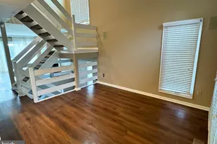 701 Driftwood Ln, Downingtown, PA 19335 - Photo 2