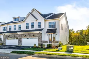 133 Alroy Rd, Malvern, PA 19355 - Photo 2