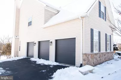 1144 Wendler Circle, Pottstown, PA 19465 - Photo 4