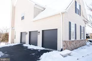 1144 Wendler Cir, Pottstown, PA 19465 - Photo 4