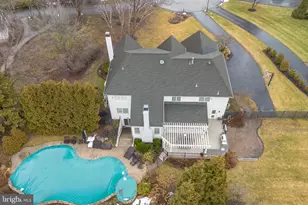 300 Bell Ct, Exton, PA 19341 - Photo 2