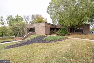 728 Springdale Dr, Exton, PA 19341 - Photo 1