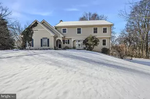 5 Roosevelt Way, Avondale, PA 19311 - Photo 1