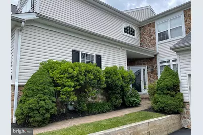 821 Hinchley Run, West Chester, PA 19382 - Photo 2