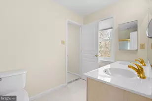 5 Grayson Cir, Phoenixville, PA 19460 - Photo 32