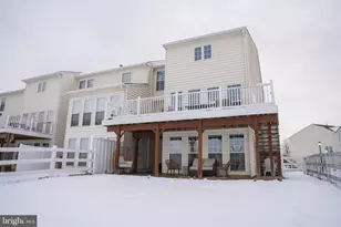 117 N Savanna Dr, Pottstown, PA 19465 - Photo 4