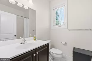 23 Grey Ct, Berwyn, PA 19312 - Photo 36