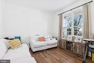 101 Newport Cir, Atglen, PA 19310 - Photo 2