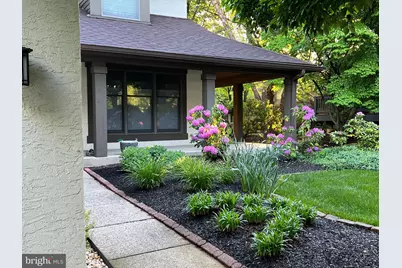 201 Springhouse Pond, Chesterbrook, PA 19087 - Photo 4