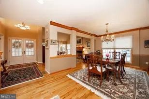 5 Woodford Ln, Malvern, PA 19355 - Photo 4