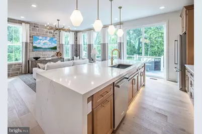 38 Grayson Lane, Downingtown, PA 19335 - Photo 2