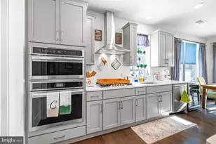 102 Lilac Ct, Coatesville, PA 19320 - Photo 14