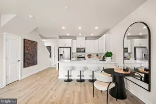 852 Graphite Dr, Phoenixville, PA 19460 - Photo 1