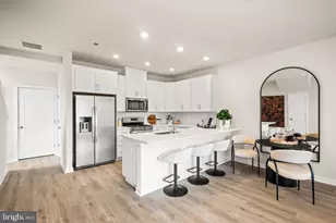 852 Graphite Dr, Phoenixville, PA 19460 - Photo 4