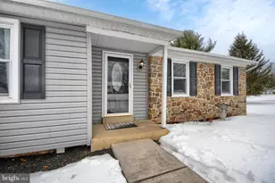 129 Clearview Dr, Downingtown, PA 19335 - Photo 6