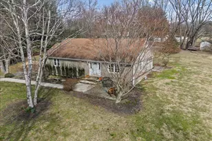 212 W Woodview Rd, West Grove, PA 19390 - Photo 4